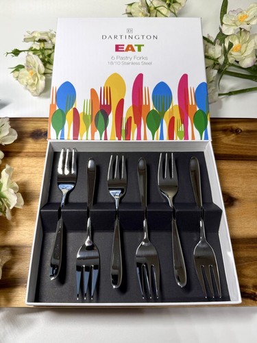 Dartington eat pastry cake - dartington, /